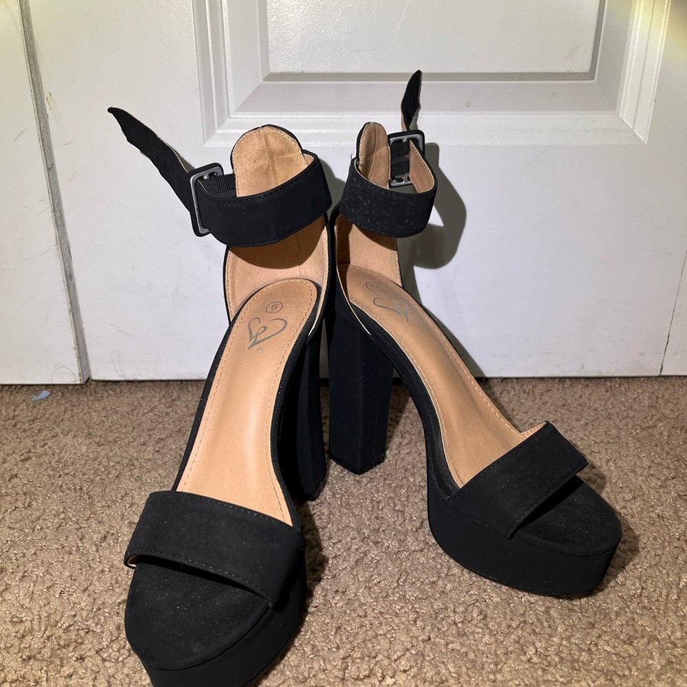 Windsor Black Platform Heels